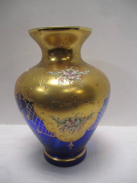 Nello Gigli Venetian Blown Cobalt Blue Glass, Gold Gilt with Raised Floral: Enamel Decorations. 12"h, has manufacture card 