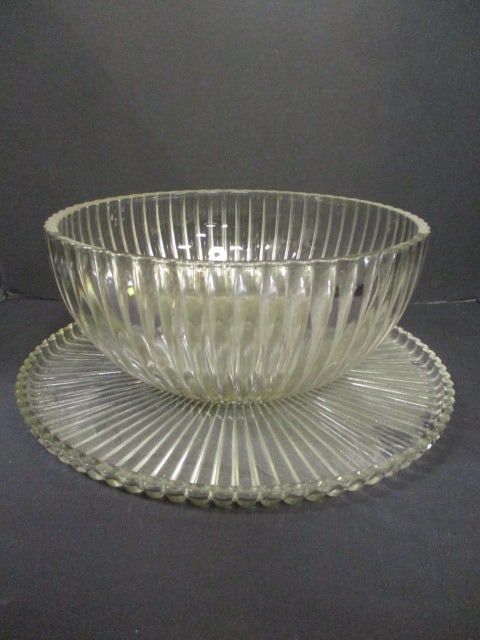Vintage Jeannette Glass Company? "National" Punch Bowl and Tray Set: bowl-11 3/4" x 6", tray-14 3/4" 