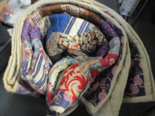 Vintage Patchwork Quilt: 72" x 84"