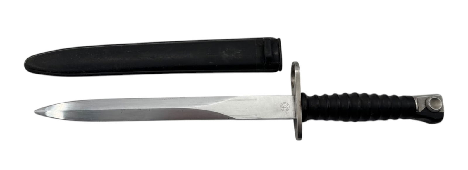 Swiss SIG Stgw57 (M57) Bayonet with Scabbard: Excellent Condition 