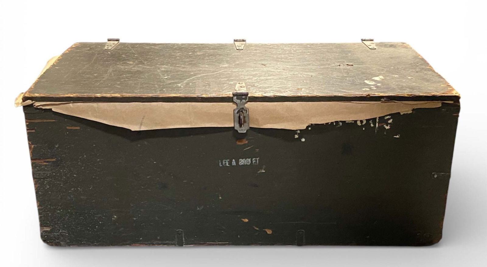 Empty Footlocker *LOCAL PICKUP ONLY*: *LOCAL PICKUP ONLY NO SHIPPING* 