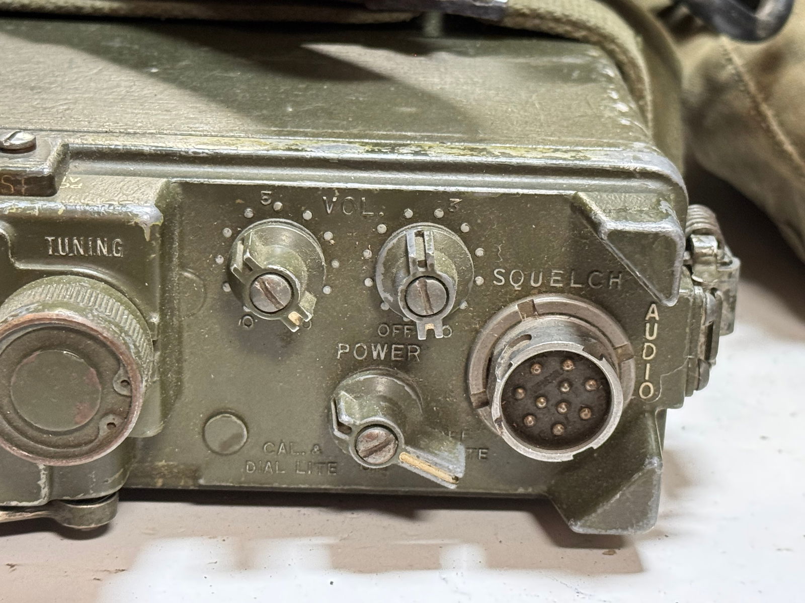 US Signal Corps AN/PRC-10 Backpack Radio, (3) Radios, and Antenna - 4