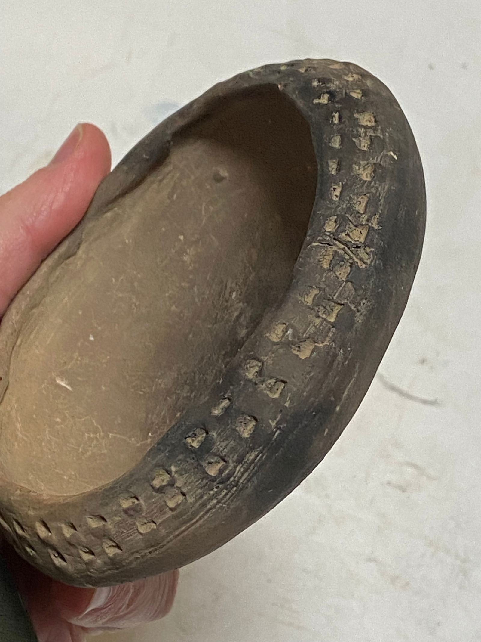 Native American Artifact Indian Bowl - 4