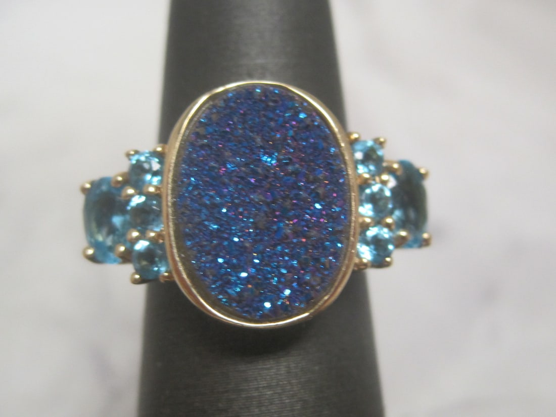 14k Gold Scarce Peacock Druzy & Blue Topaz Ring: Weighs 5.5 grams, Size 5, Oval druzy with blue topaz gems on side 