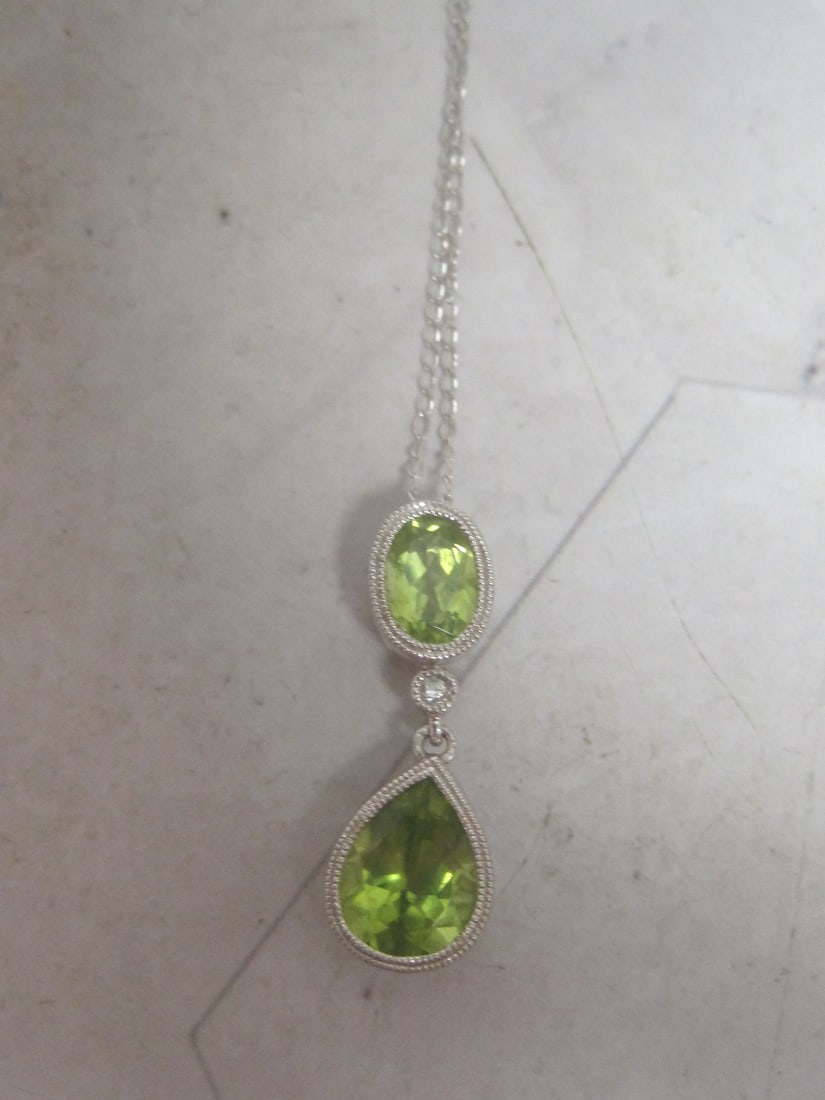 14k White Gold Peridot & Diamond Necklace: Weighs 2.2 grams, Vivid oval & teardrop shape gems, fancy setting, 18" long