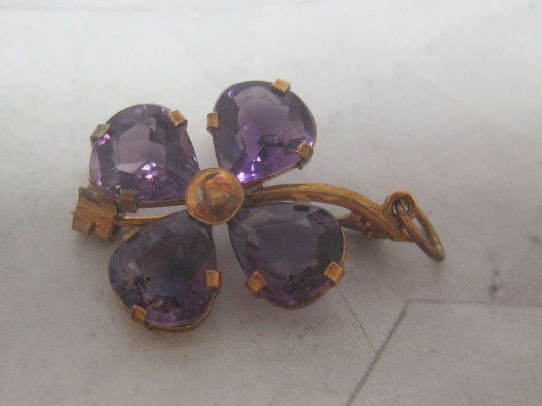 14k Gold Antique Amethyst Pin or Pendant: Weighs 3.6 grams, 4 leaf clover design