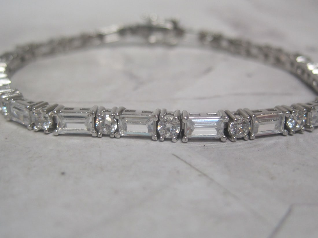 7 1/4" Sterling Silver Fancy Bracelet with CZ & Emerald - 2