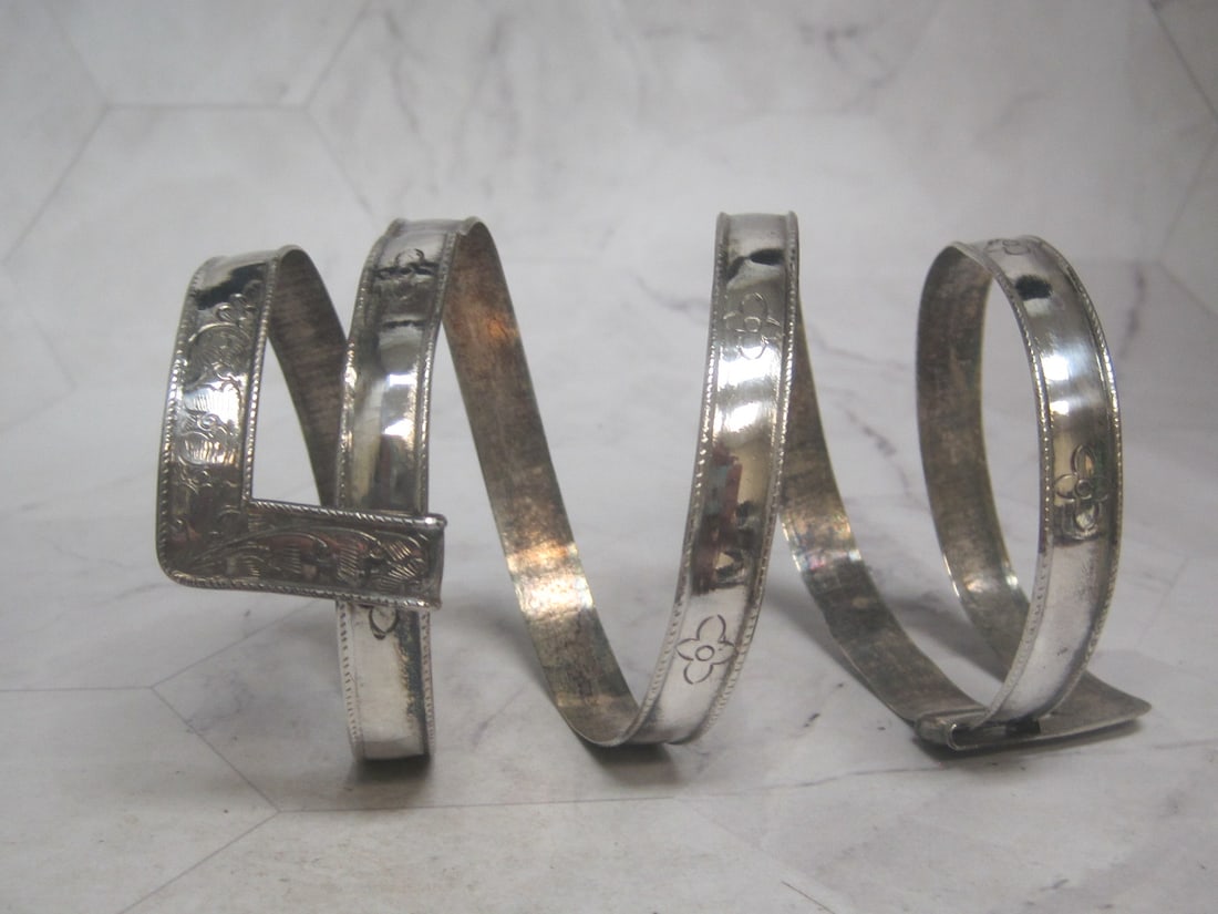 Cool Large Sterling Silver "Snake" Bracelet: Weighs 25 grams, Multi-coil design, engraved florals, One of a kind piece 