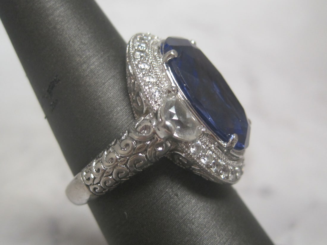 Elegant Sterling Silver Ring by Vanna K - 3