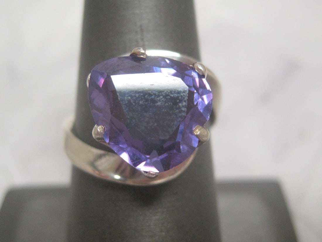 Sterling Silver & Amethyst Ring (1 of 4)