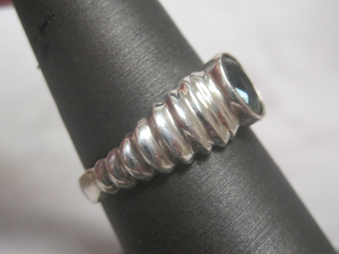 Sterling Silver Aquamarine Ring - 3