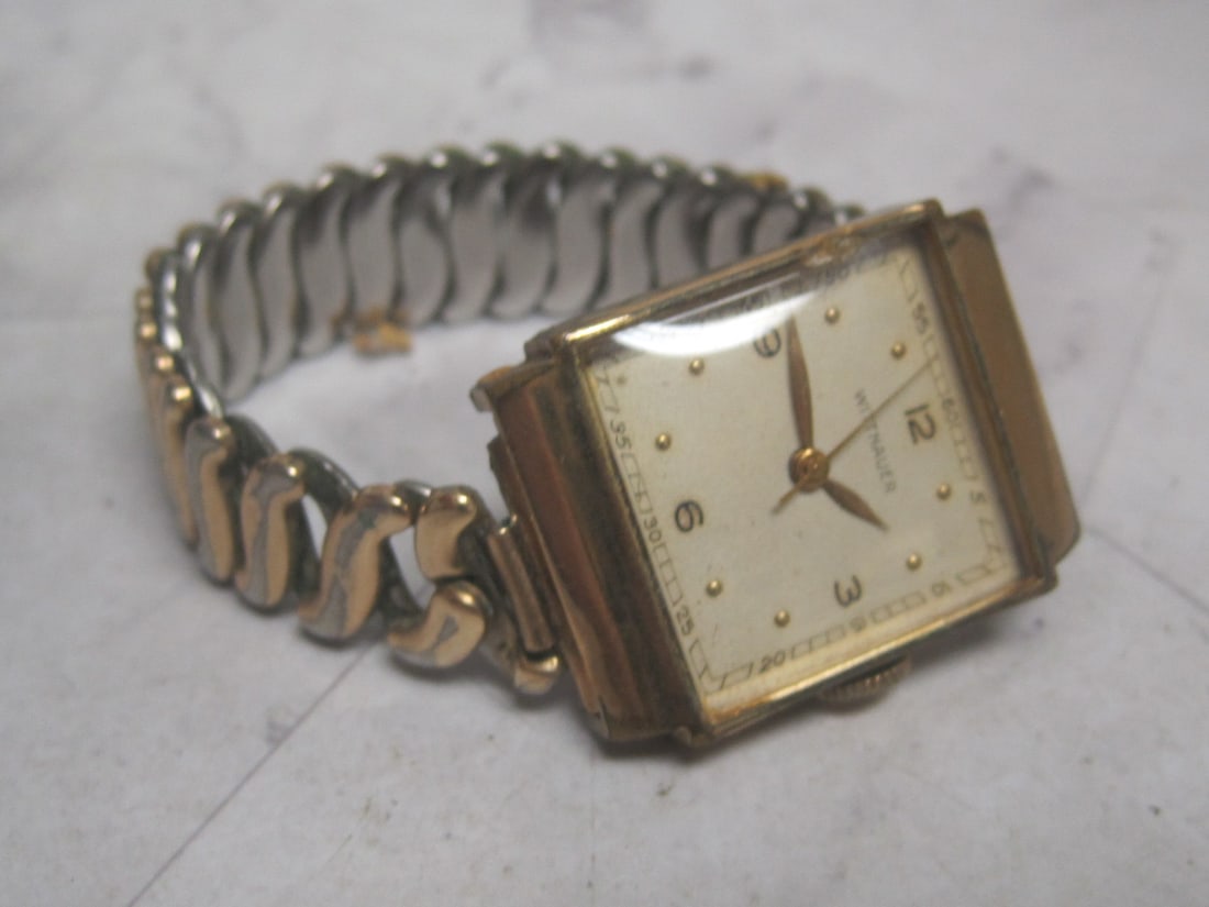 Men's 1950's Wittnauer Wristwatch (1 of 7)
