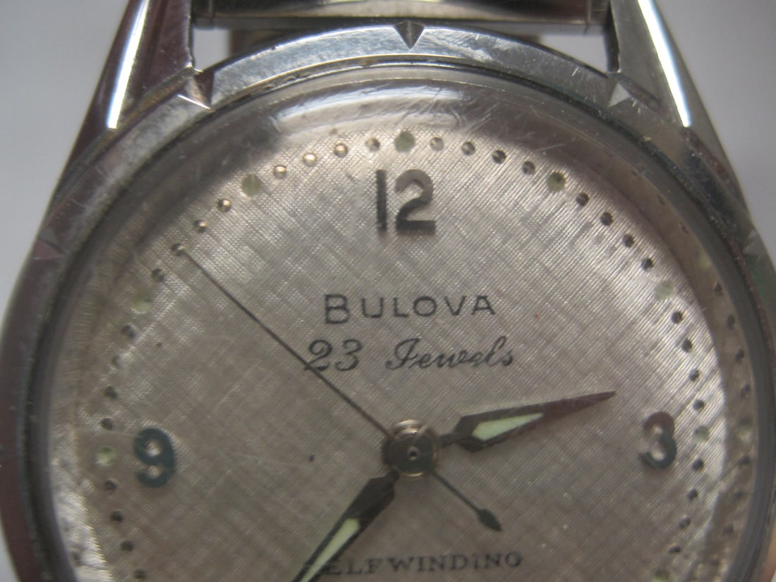 1960's Bulova 23 Jewels Men's Wristwatch - 3