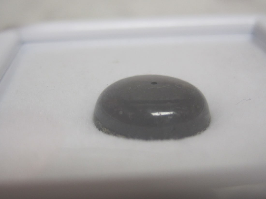 Black Star Sapphire Gemstone - 3