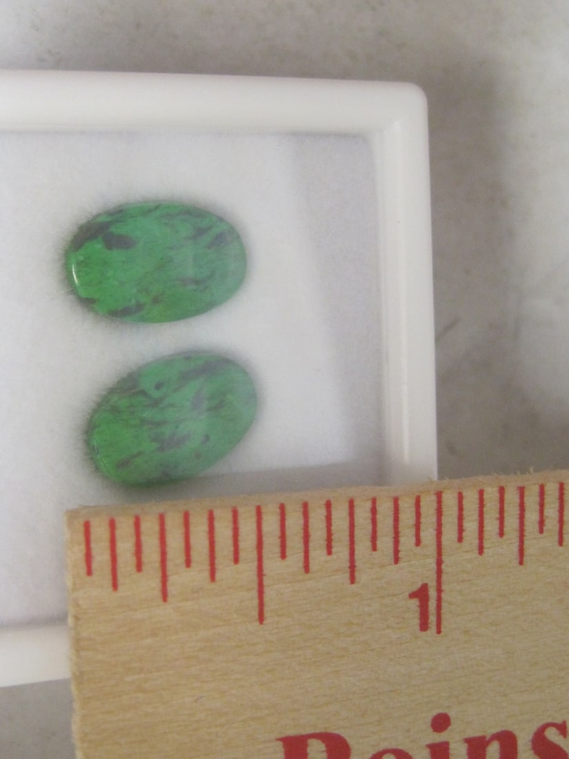 Pair of Burmese Maw Sit Sit Jade Cabochons - 4