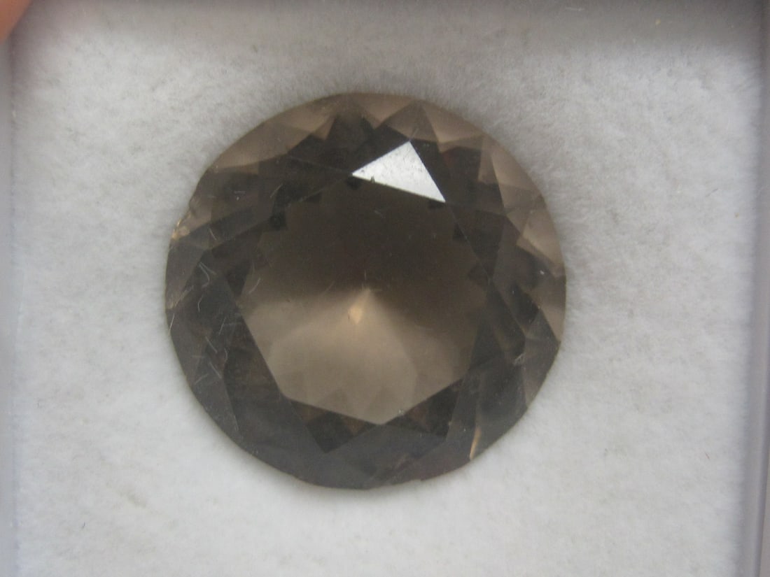 Large Smoky Quartz Gemstone: 18.3 carats, 18mm round, fancy cutwork 