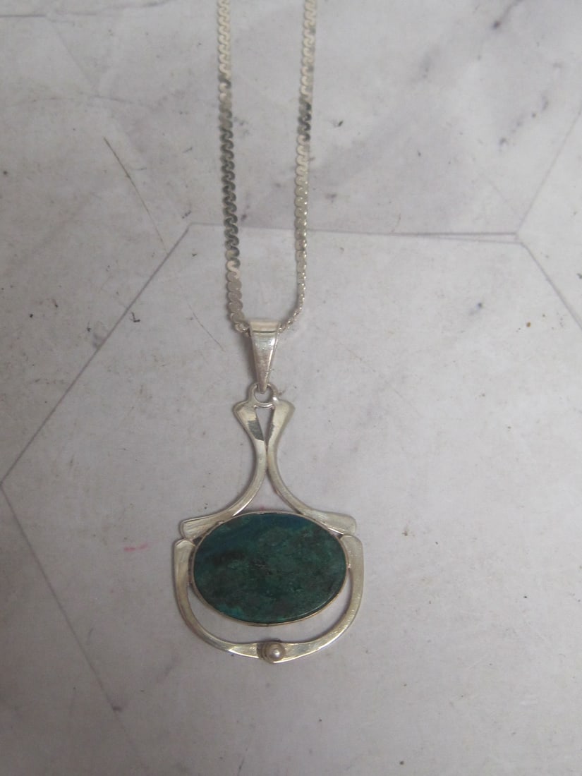 Sterling Silver Israel Eilat Stone Pendant & Chain: Weighs 7.6 grams, Mostly found in King Solomon's Mine, Fine pendant on 20" chain 