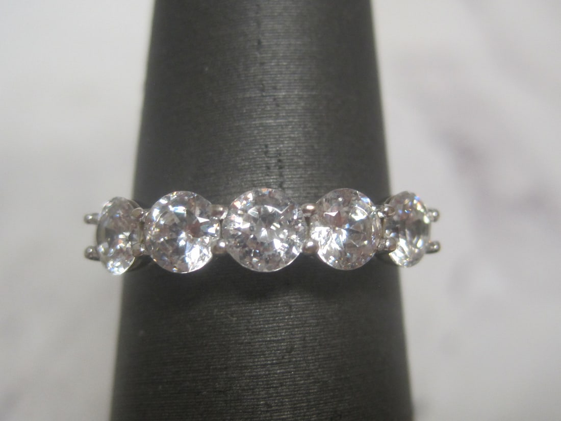 Fine Sterling Silver CZ Band: Size 6 1/4, Five stones