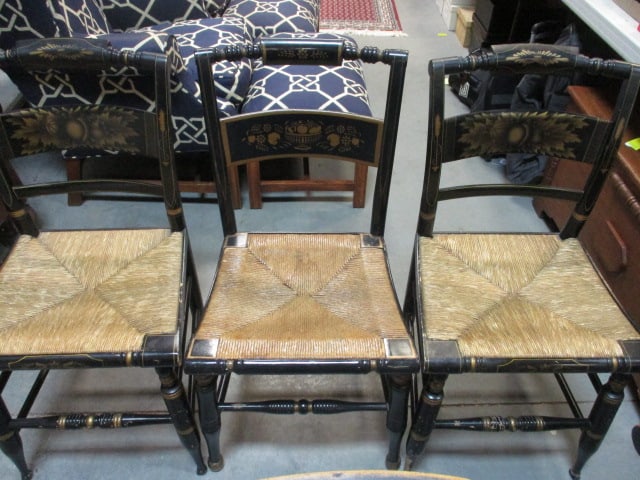 White (PR) Twin Beds w/Metal Rails - 2