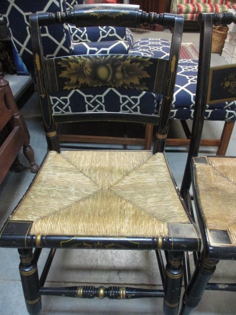 White (PR) Twin Beds w/Metal Rails - 4