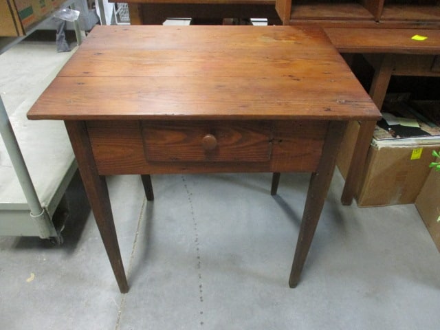 1 Drawer Pine Table (1 of 8)