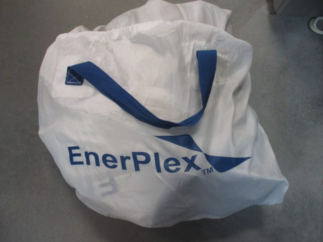 Enerplex Air Mattress in Carry Bag: Possibly Queen Size 