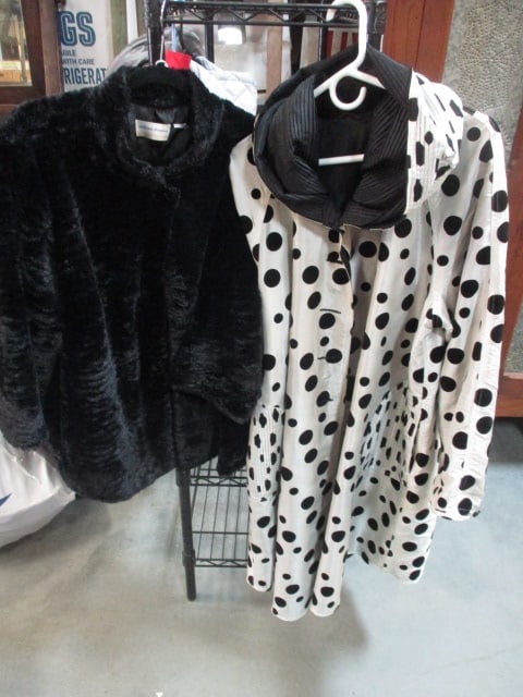 Alfred Dunner Woman Black 1 Button Faux Fur Jacket &: Black/Polkadot Reversible Rain Coat 