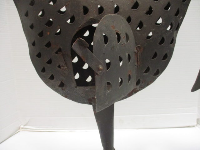 Metal Rooster on Metal Stand - 10