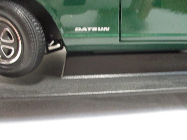 Green Datsun 240Z Die Cast Car on Stand - 4