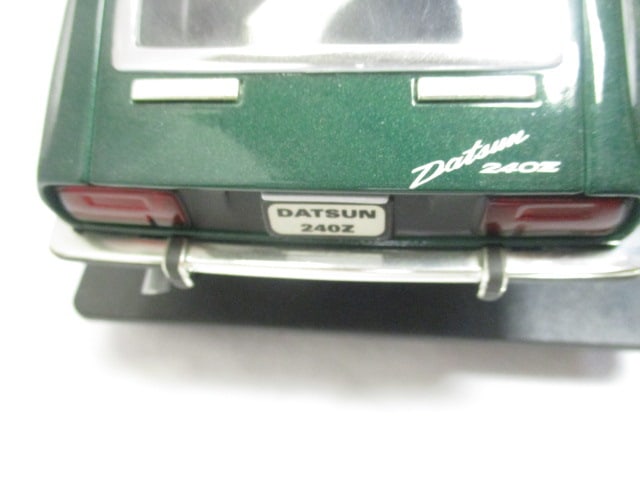 Green Datsun 240Z Die Cast Car on Stand - 6