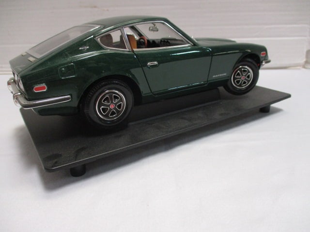 Green Datsun 240Z Die Cast Car on Stand - 7