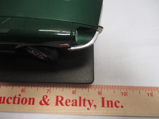 Green Datsun 240Z Die Cast Car on Stand - 8