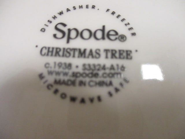 Spode 'Christmas Tree' Platters (Lot of 2) - 4