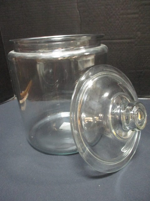 Clear Glass Candy/Cookie/Storage Jar w/Lid - 4