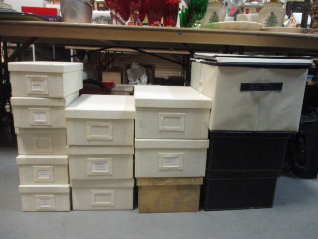 Large Lot of Storage Bins: Mostly cloth 