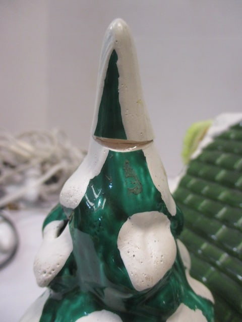 Dept. 56 Nantucket House 1986, Nantucket Ornament, & Lights - 10