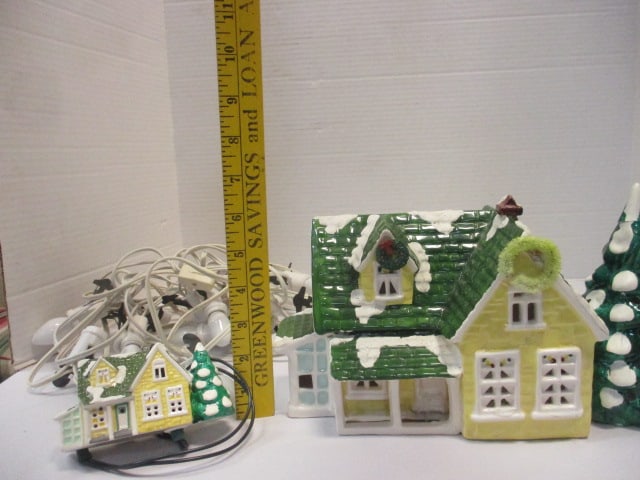 Dept. 56 Nantucket House 1986, Nantucket Ornament, & Lights - 11