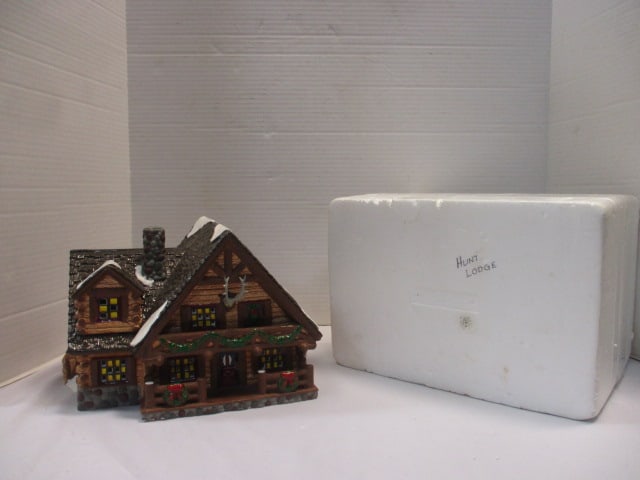 Dept. 56 Hunting Lodge: .