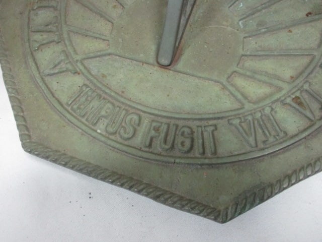 Tempus Fugit Sundial w/Roman Numerals - 2