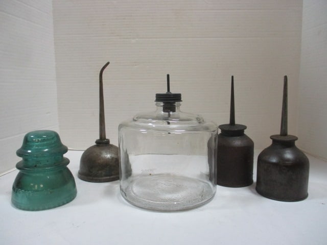 Duraglas Clear Kerosene Drip Jar, Vintage Oil Cans, &: Hemingray Insulator 