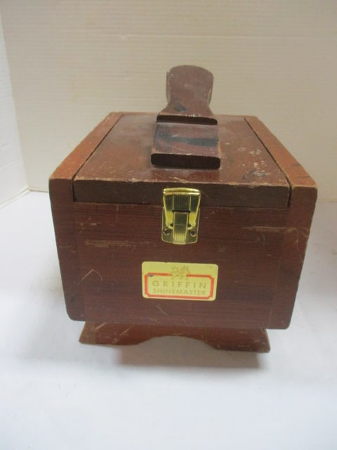 Griffin Shinemaster Shoe Shine Kit w/contents: 8 x 10 1/2 x 7 1/2 