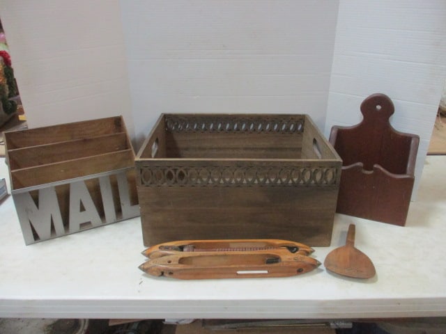 Decorative Wood Crate w/Double Handles & Contents: See all pictures 