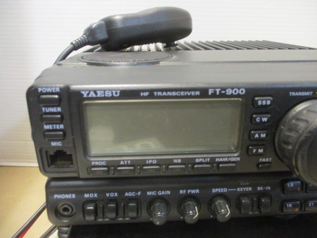 Astron RS-20M Dual Meter Power Supply, Yaesu HF Transceiver - 8