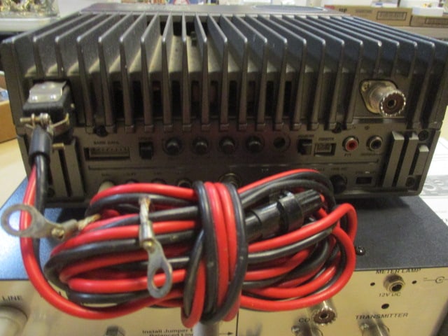 MFJ Versa Tuner Antenna Tuner & Yaesu FT7S7GX Transceiver - 12