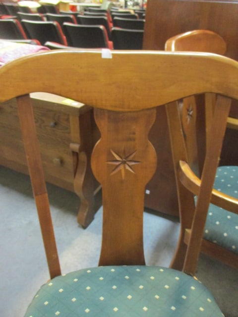 Ethan Allen 'Country Crossings'Table w/8 Chairs & 2 Leafs - 5