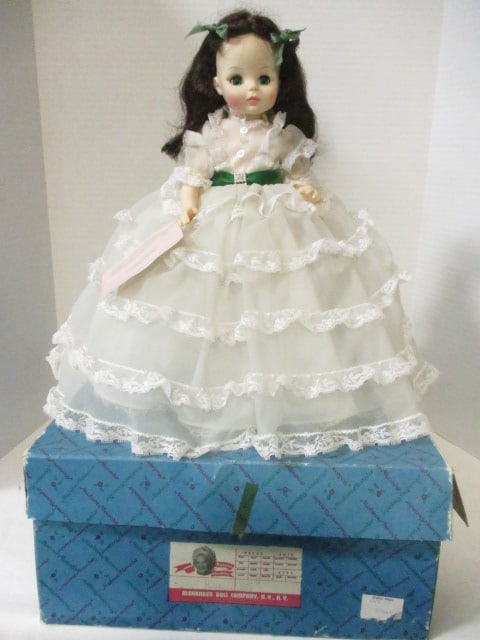 Madame Alexander 13" Scarlet Ohara Doll in Box (1 of 12)