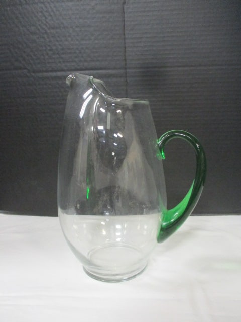 Crystal Green Handled in Pitcher w/Ice Lip (1 of 4)