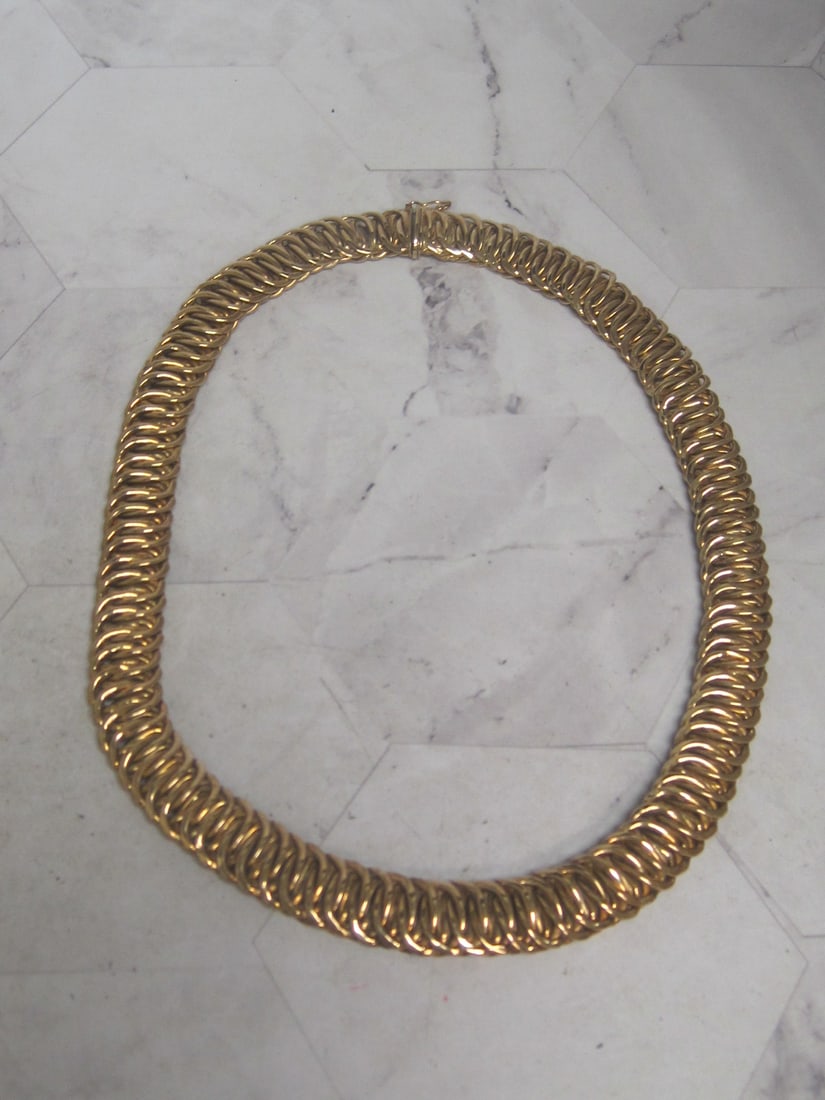 16" 14k Gold Woren Link Collar Necklace: Weighs 28.3 grams 