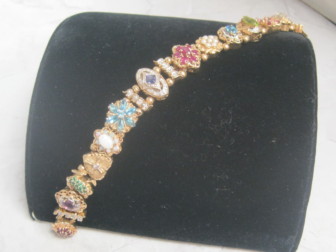 7" 14k Gold Richard Klein Slide Charm Bracelet - 12