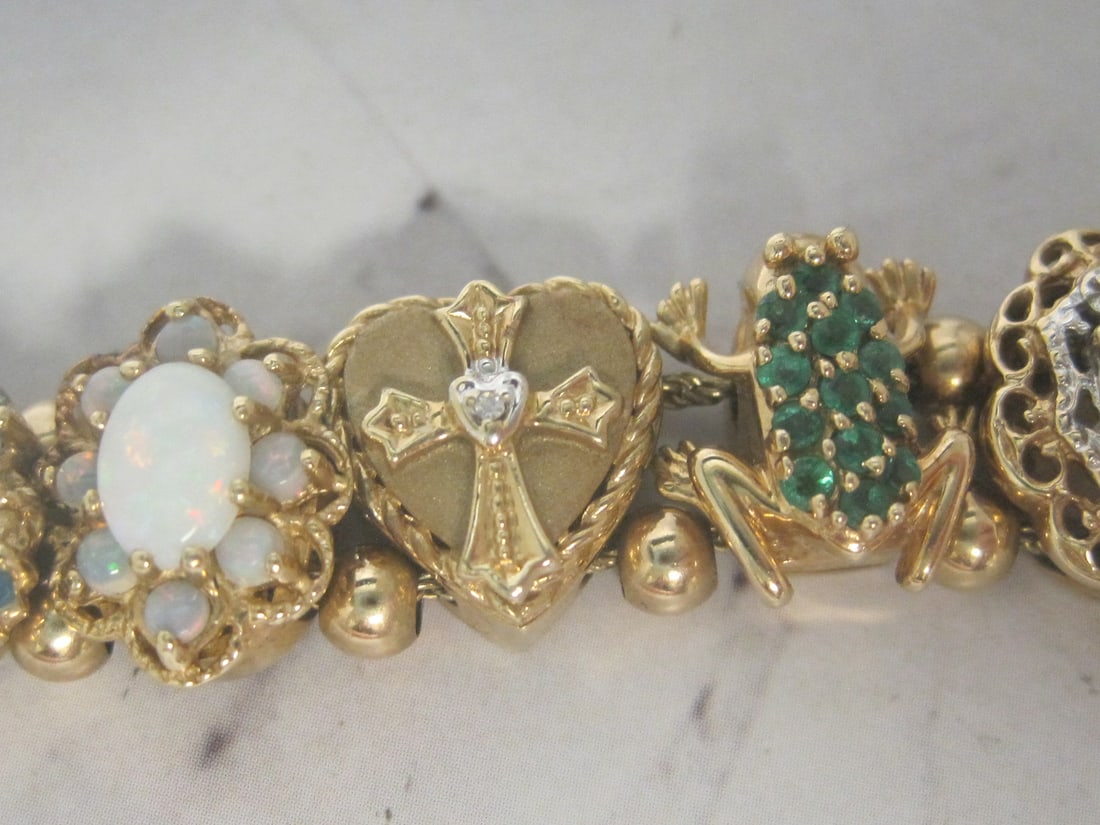 7" 14k Gold Richard Klein Slide Charm Bracelet - 7